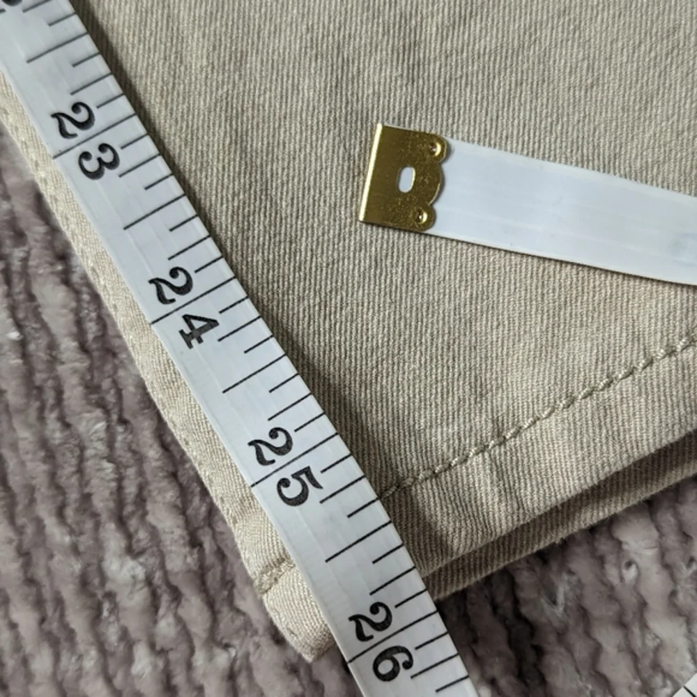 Chico's So Slimming Stretch Ankle/Cropped Leg Pant Tan Size‎ 0.5 (Sm6)